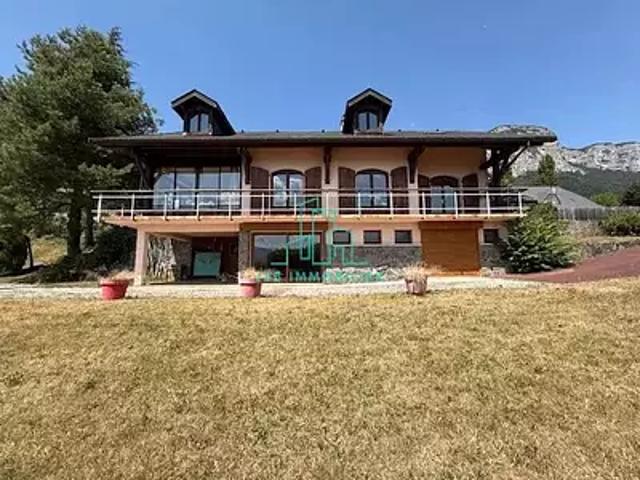 Saint Alban Leysse 73230 Achat / Vente maison 7 pièces t7 piscine