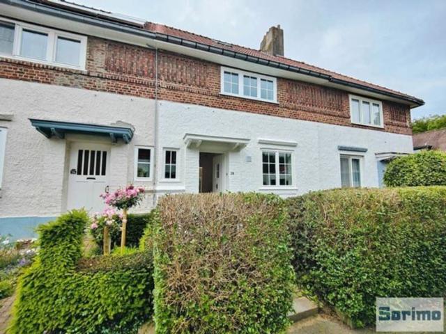 Saint Alix / Charming house