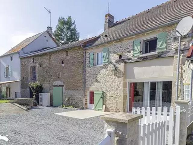Saint Amand Magnazeix 87290 Achat / Vente maison 7 pièces t7 parking