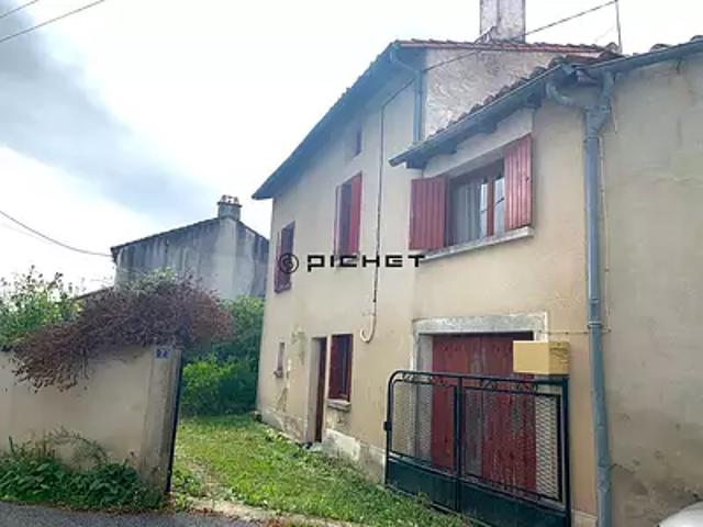 Saint Amant de Boixe 16330 Achat / Vente maison 4 pièces t4 parking