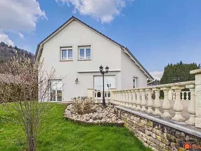 Saint Amé 88120 Achat / Vente maison 6 pièces t6 piscine terrasse