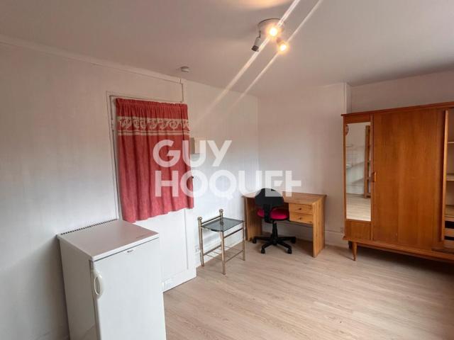SAINT ANNE A LOUER CHAMBRE D'ENVIRON 19M² EN COLOCATION