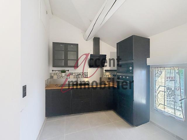 Saint Andiol: Appartement T2 40 m²