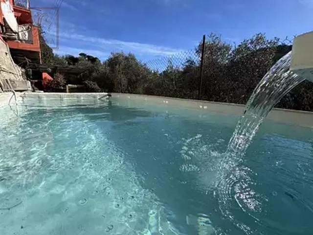 Saint André de la Roche 06730 Achat / Vente appartement 4 pièces t4 piscine