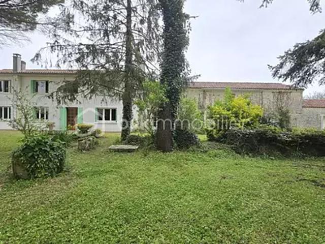 Saint André de Lidon 17260 Achat / Vente maison 7 pièces t7