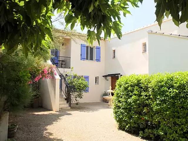 Saint André de Roquepertuis 30630 Achat / Vente maison 8 pièces t8 piscine terrasse