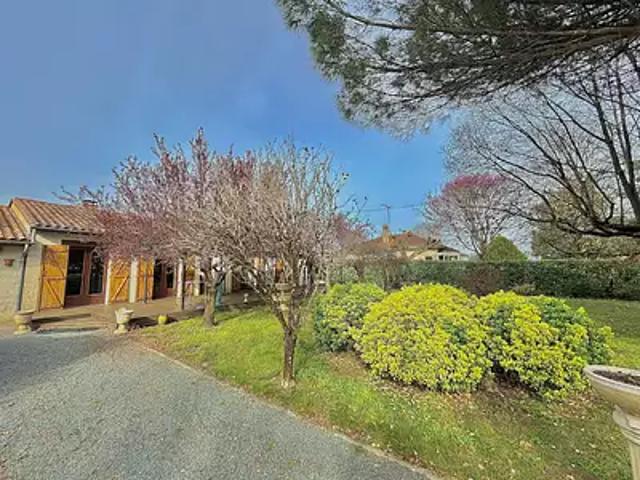 Saint Antoine de Breuilh 24230 Achat / Vente maison 5 pièces t5 piscine terrasse