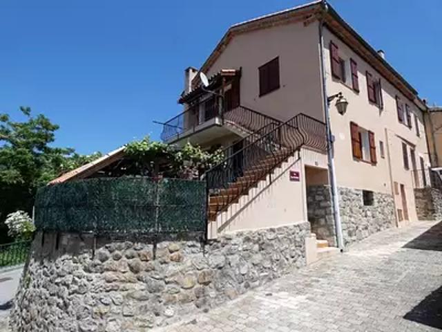 Saint Antonin 06260 Achat / Vente maison 9 pièces t9