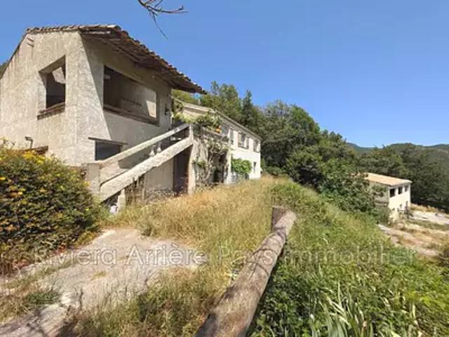 Saint Antonin 06260 Achat / Vente maison 3 pièces t3 parking