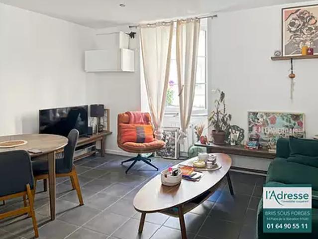 Saint Arnoult en Yvelines 78730 Achat / Vente appartement 2 pièces t2 au dernier étage