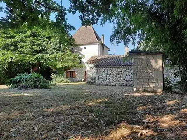 Saint Aubin de Cadelech 24500 Achat / Vente maison 8 pièces t8