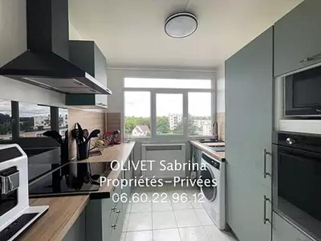 Saint Aubin lès Elbeuf 76410 Achat / Vente appartement 5 pièces t5 au dernier étage cave