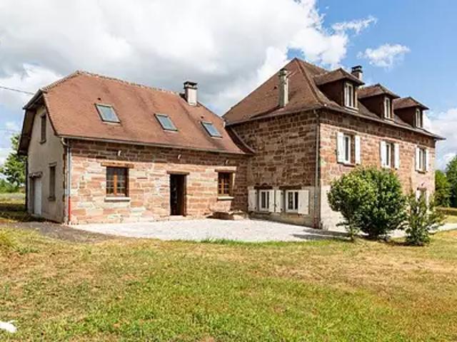 Saint Aulaire 19130 Achat / Vente maison 12 pièces t12 parking