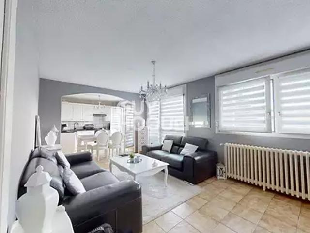 Saint Avold 57500 Achat / Vente appartement 4 pièces t4 cave parking