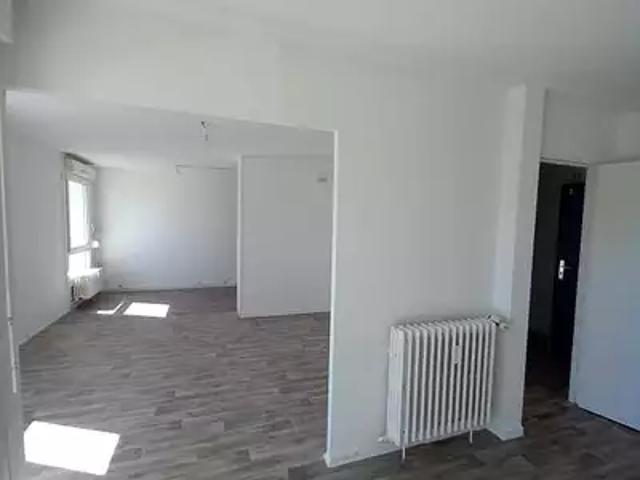 Saint Avold 57500 Location appartement 3 pièces t3 balcon