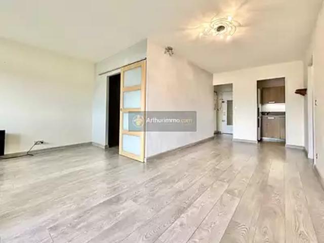 Saint Aygulf 83370 Achat / Vente appartement 2 pièces t2 cave