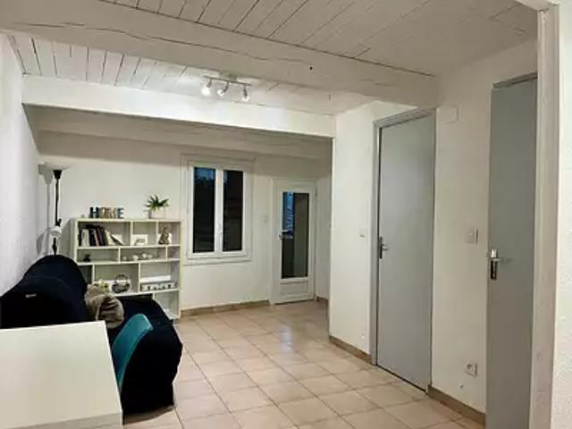 Saint Bauzille de Montmel 34160 Location maison 2 pièces t2 terrasse
