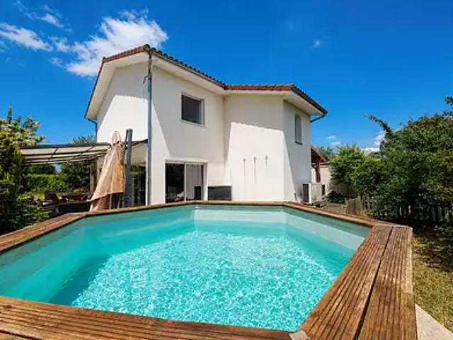 Saint Beauzire 63360 Achat / Vente maison 5 pièces t5 terrasse parking