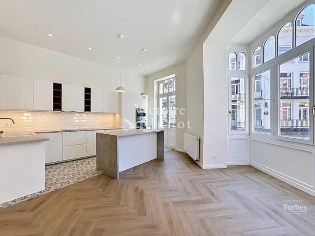 Saint Boniface Neighborhood Beautiful renovated 2 bedroom