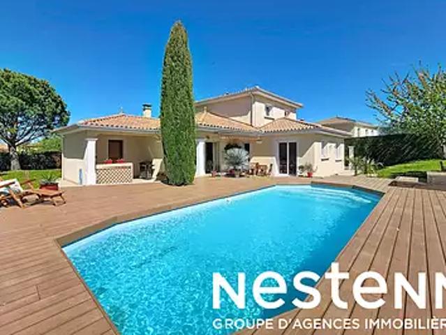Saint Bonnet de Mure 69720 Achat / Vente maison 7 pièces t7 au dernier étage piscine