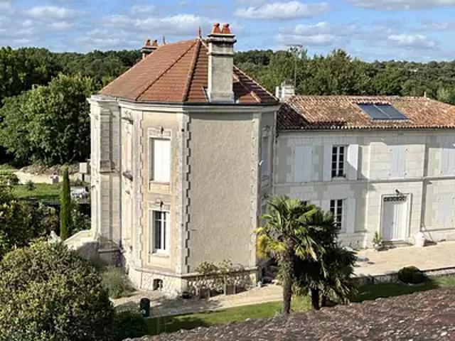 Saint Brice 16100 Achat / Vente maison 10 pièces t10