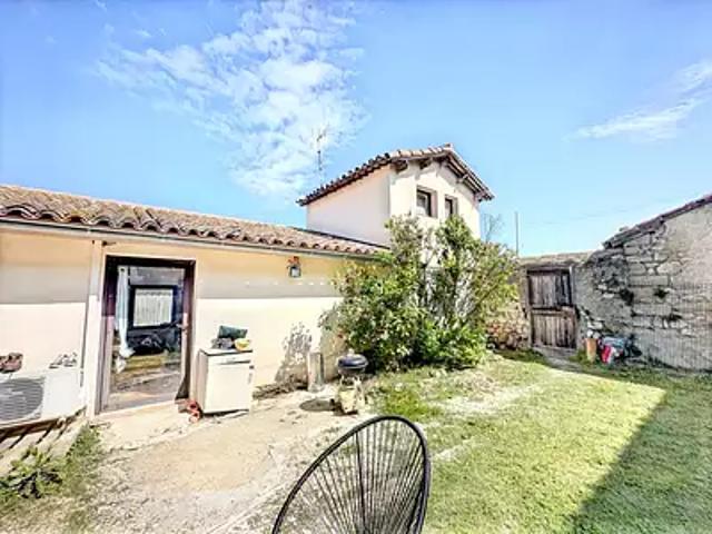 Saint Cannat 13760 Achat / Vente maison 2 pièces t2 parking