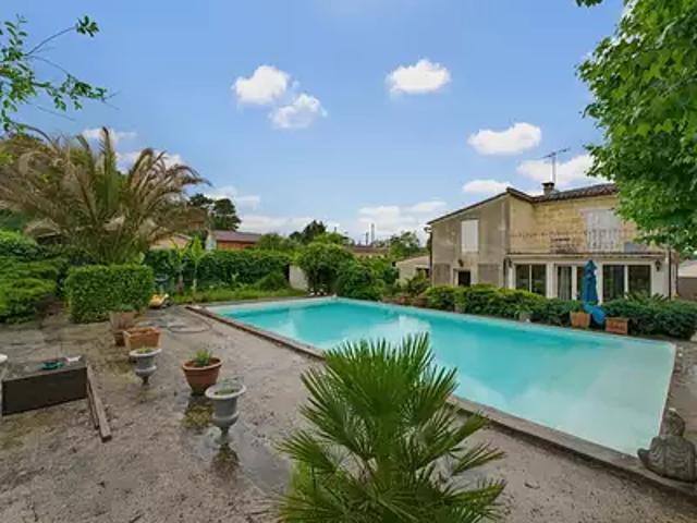 Saint Caprais de Bordeaux 33880 Achat / Vente maison 9 pièces t9 piscine