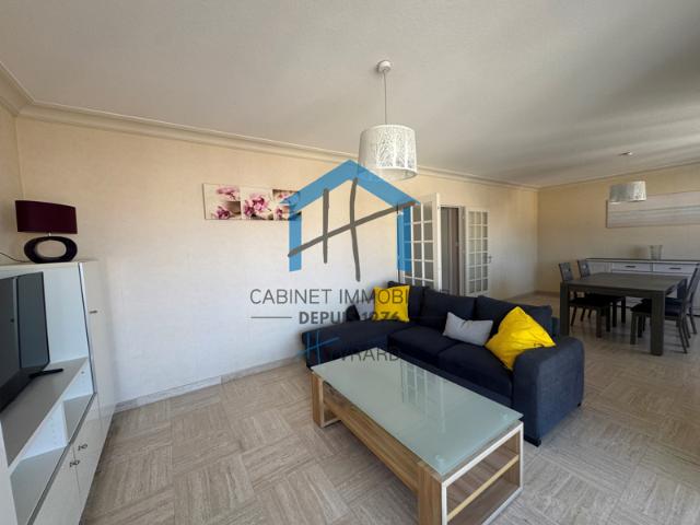 SAINT CHAMOND Centre Grand F2 de 75m2 meublé