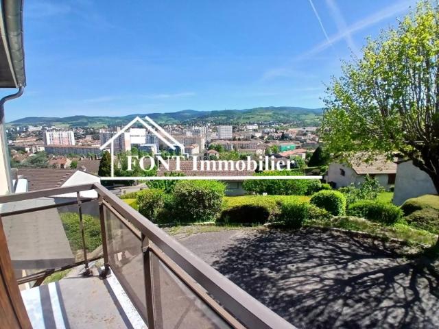 SAINT CHAMOND, GRANDE MAISON AVEC SUPERBE VUE