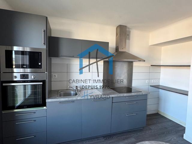 SAINT CHAMOND: La Valette T3 de 61m2 avec garage, balcon