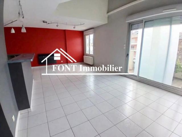 SAINT CHAMOND, SUPERBE APPARTEMENT AVEC CLIMATISATION ET GARAGE