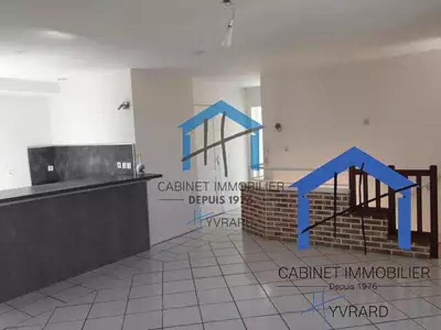 Saint Chamond 42400 Location appartement 3 pièces t3 au dernier étage