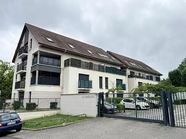 Saint Chéron 91530 Achat / Vente appartement 2 pièces t2 au dernier étage