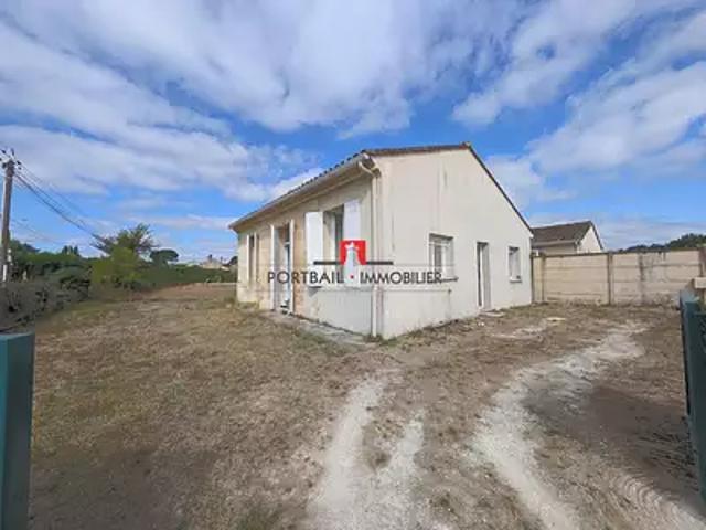 Saint Christoly de Blaye 33920 Location maison 3 pièces t3