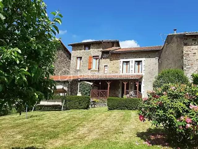 Saint Christophe 16420 Achat / Vente maison 6 pièces t6 terrasse cave