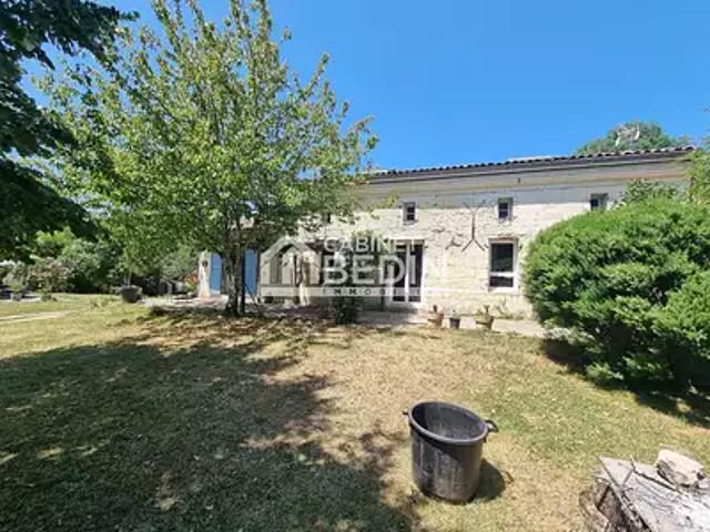 Saint Ciers d'Abzac 33910 Achat / Vente maison 7 pièces t7 au dernier étage piscine