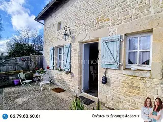 Saint Coutant 79120 Achat / Vente maison 7 pièces t7 terrasse