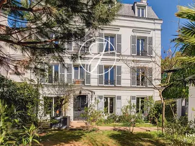 Saint Cloud 92210 Achat / Vente maison 9 pièces t9