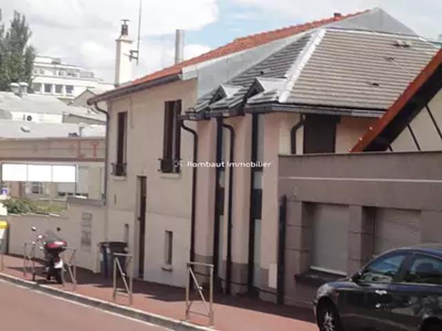 Saint Cloud 92210 Location maison 3 pièces t3