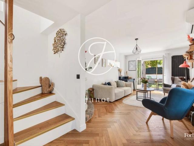 Saint Cloud MONTRETOUT Maison 76 m² plus dépendance de 20 m²