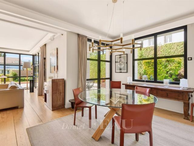 Saint Cloud Montretout Maison d'architecte, 5 chambres. 250m² Saint Cloud