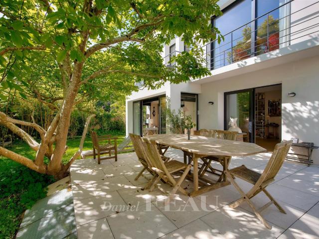 Saint Cloud Montretout Maison familiale. 225m² Saint Cloud