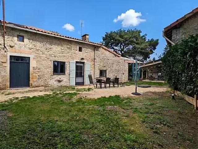 Saint Claud 16450 Achat / Vente maison 3 pièces t3