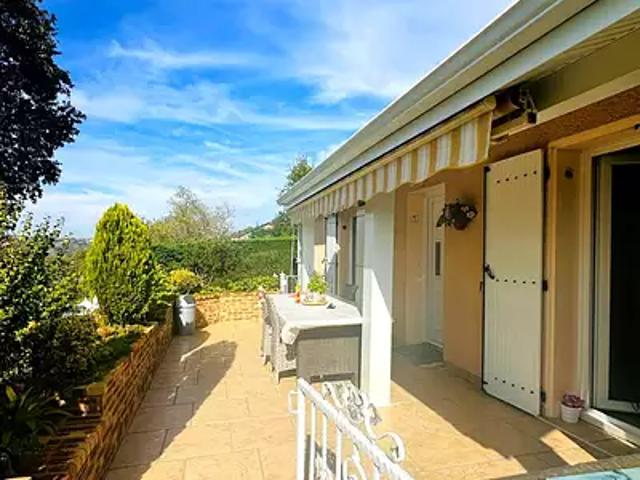 Saint Clair du Rhône 38370 Achat / Vente maison 5 pièces t5 piscine terrasse