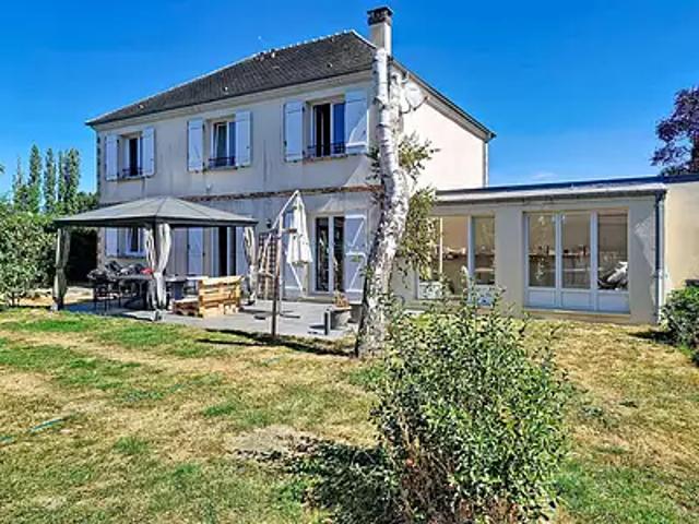 Saint Clair sur Epte 95770 Achat / Vente maison 7 pièces t7 au dernier étage jardin