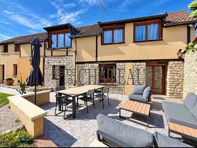 Saint Clair sur Epte 95770 Achat / Vente maison 5 pièces t5 au dernier étage jardin