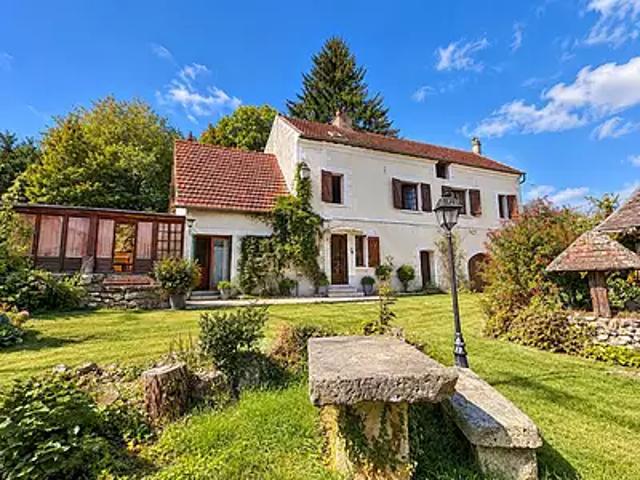Saint Crépin Ibouvillers 60149 Achat / Vente maison 6 pièces t6 au dernier étage jardin