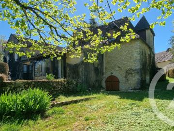 Saint Cybranet Charmant ensemble immobilier typique, situé. 249m² Saint Cybranet