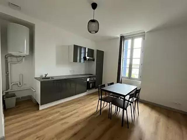 Saint Cyprien 24220 Location appartement 2 pièces t2