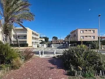 Saint Cyr sur Mer 83270 Achat / Vente appartement 4 pièces t4 balcon